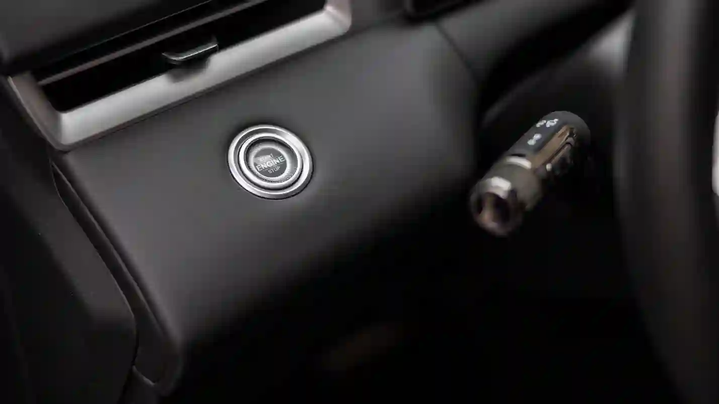 Новость EVOLUTE (Больше чем рестайлинг: первый тест обновлённого российского гибрида EVOLUTE i‑SPACE)